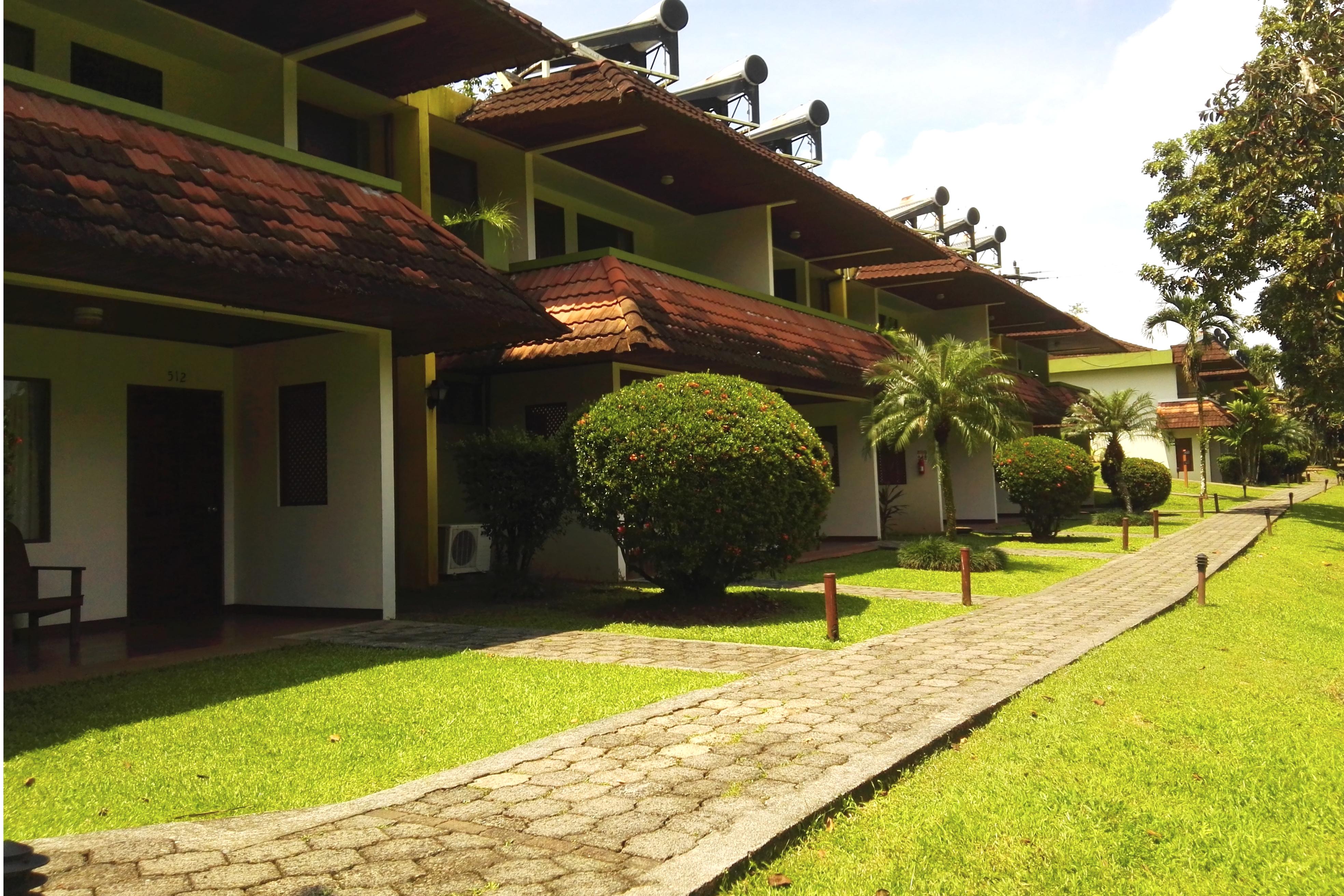 Tilajari Hotel Resort La Fortuna Екстериор снимка