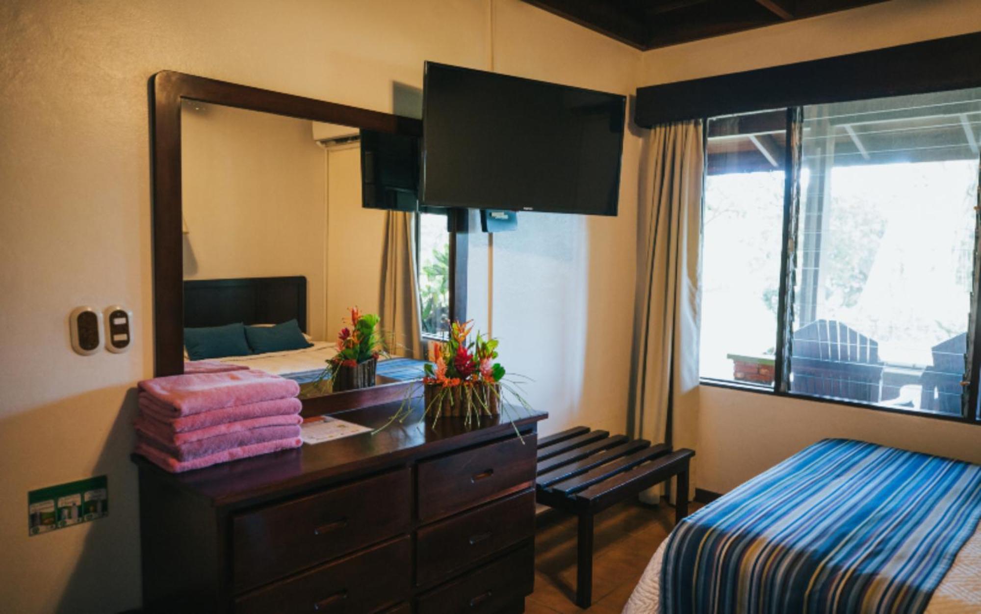 Tilajari Hotel Resort La Fortuna Екстериор снимка