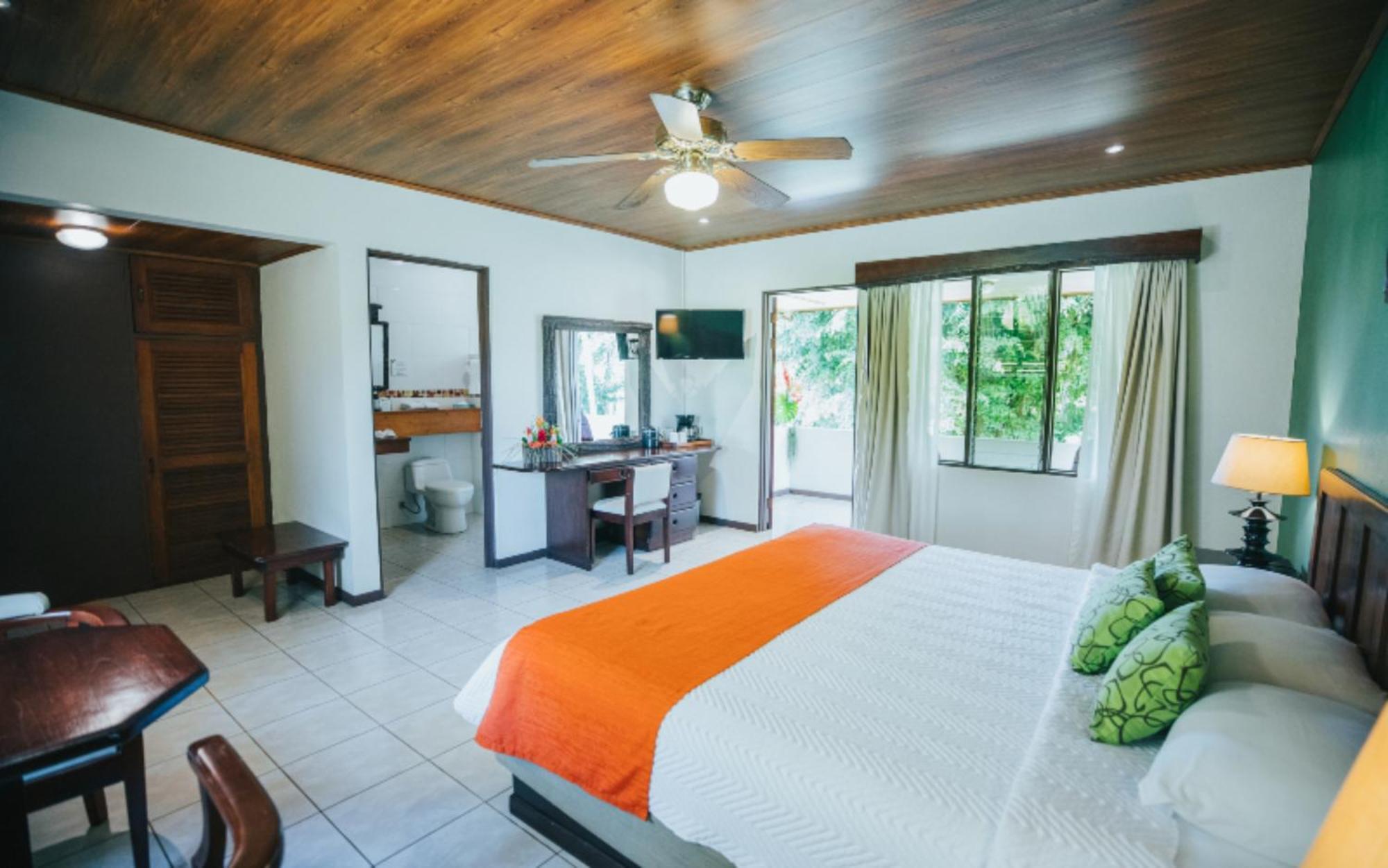 Tilajari Hotel Resort La Fortuna Екстериор снимка