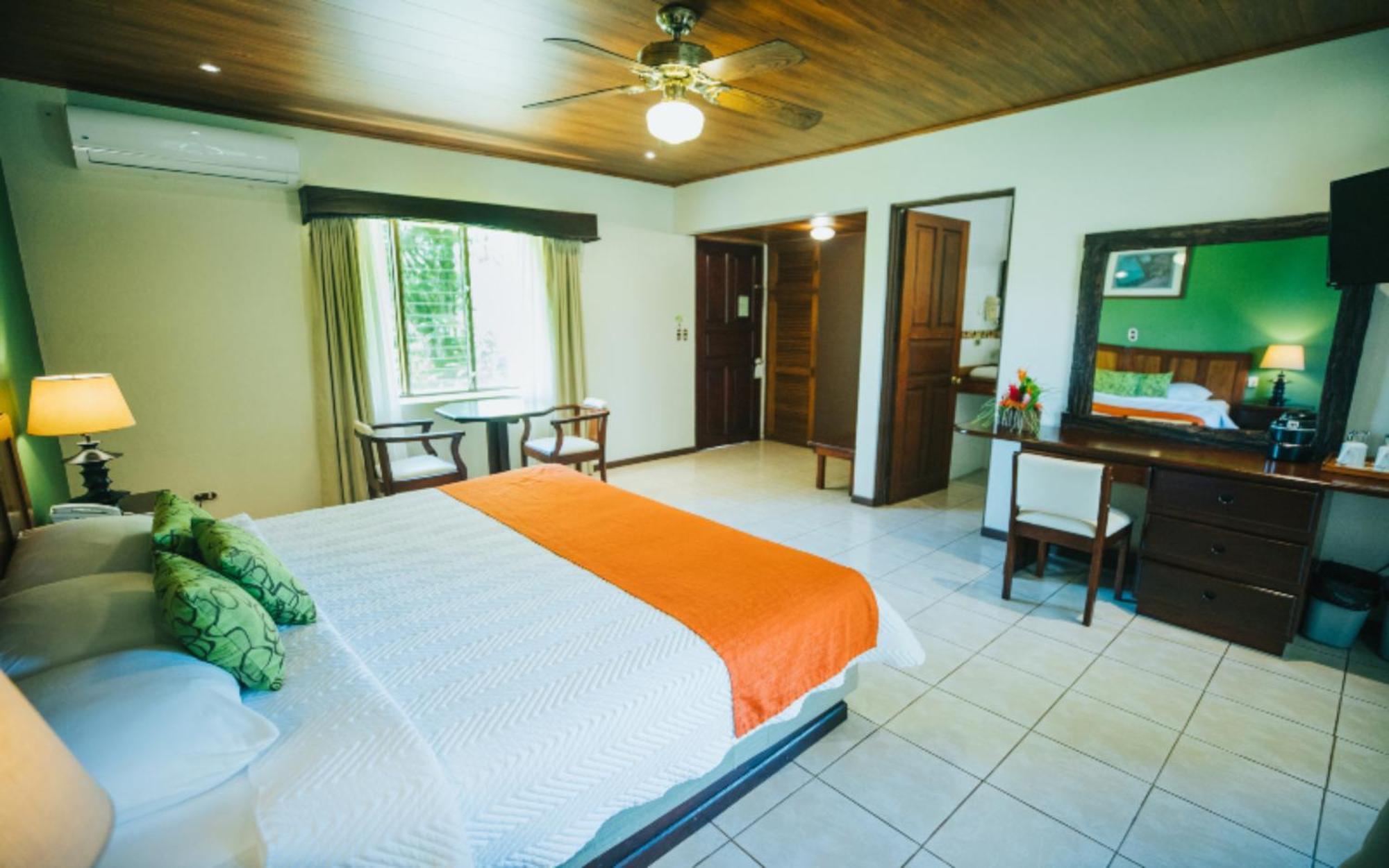 Tilajari Hotel Resort La Fortuna Екстериор снимка